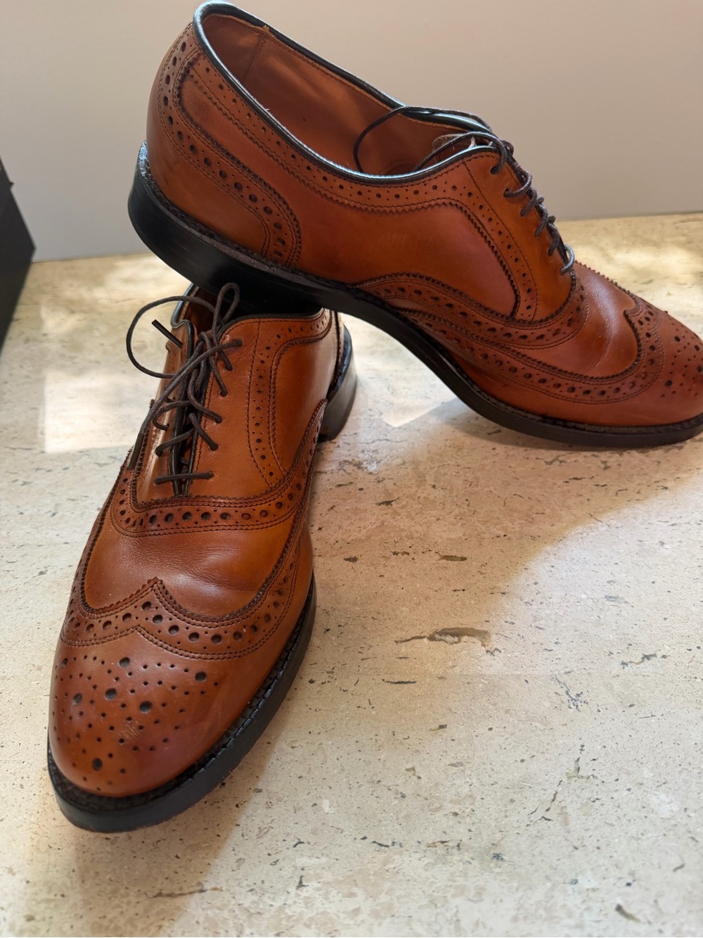 Allen Edmonds Barringron Wingtip Oxford Brogue Detailing Chestnut Men’s 10.5B